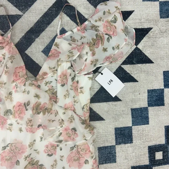 LPA Ruffle Neckline Adjustable Strap Maxi Dress NWT XXS - Picture 10 of 10